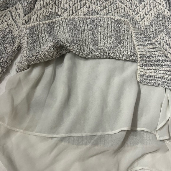 Metallic Thread Silver and White Chevron Sweater from Lucky Brand - Picture 6 of 11